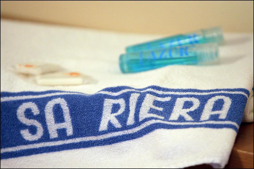 Hotel Sa Riera เบกูร์ ห้อง รูปภาพ