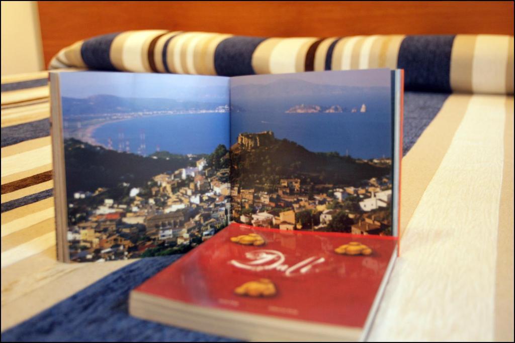 Hotel Sa Riera เบกูร์ ภายนอก รูปภาพ